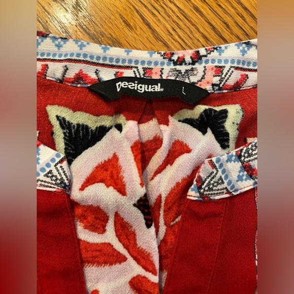Stunning red button down from iconic brand Desigual Barcelona. Boho Chic! - Picture 4 of 8
